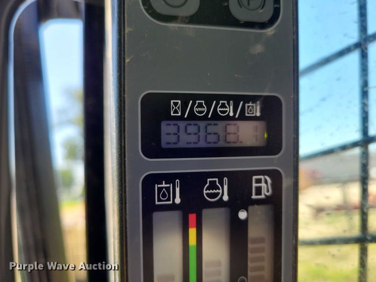 image for item DX7159 2018 Case TR310 tracked skid steer loader