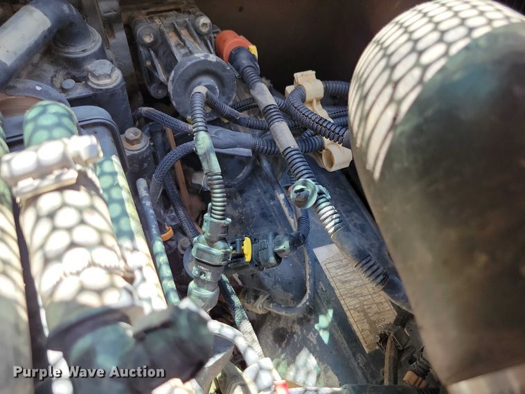 image for item DX7159 2018 Case TR310 tracked skid steer loader