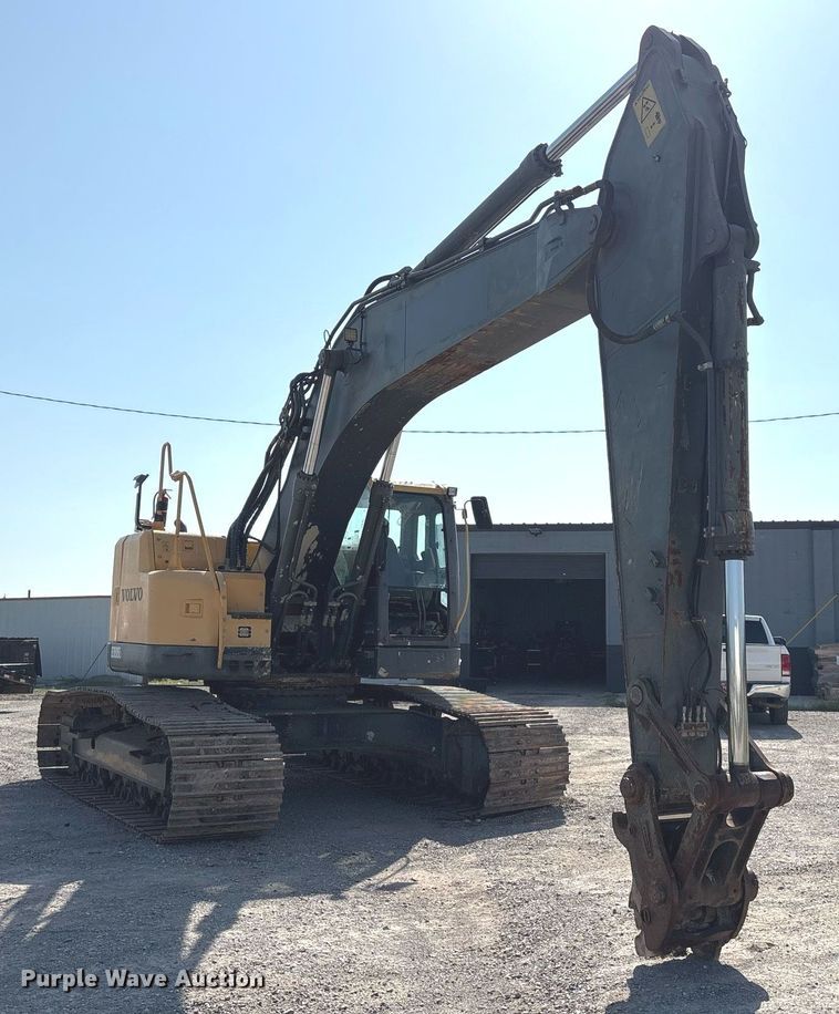 image for item DX8039 2014 Volvo ECR305CL excavator