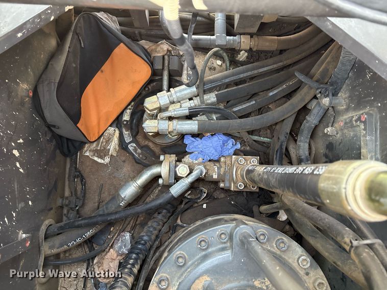 image for item DX8039 2014 Volvo ECR305CL excavator