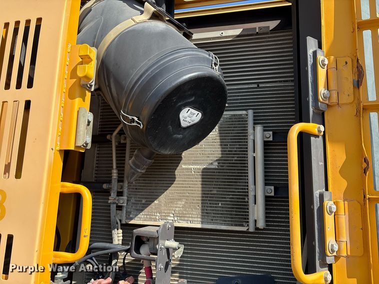 image for item DX8039 2014 Volvo ECR305CL excavator