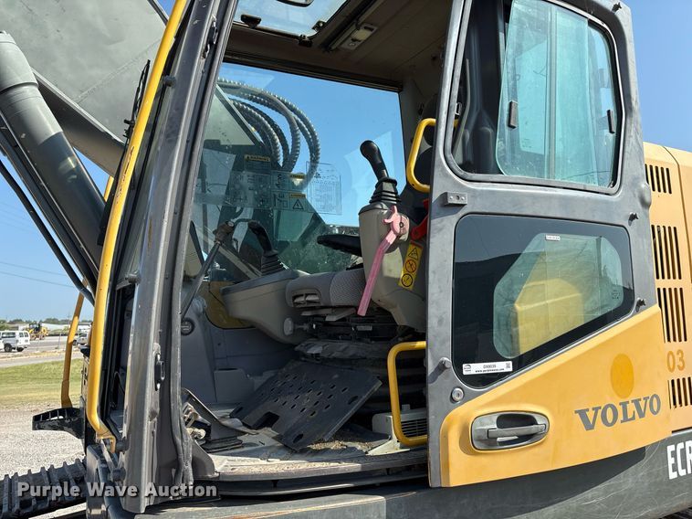 image for item DX8039 2014 Volvo ECR305CL excavator