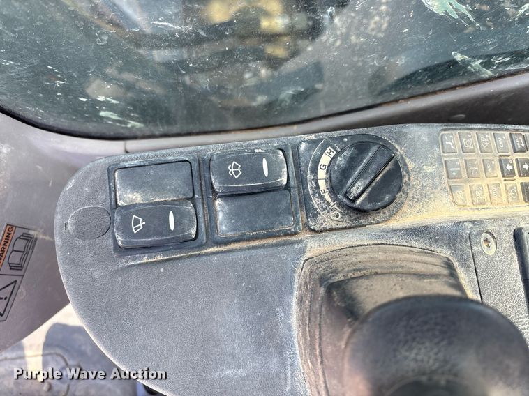 image for item DX8039 2014 Volvo ECR305CL excavator