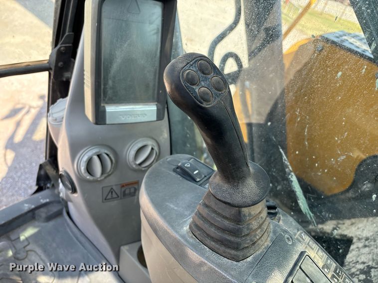 image for item DX8039 2014 Volvo ECR305CL excavator