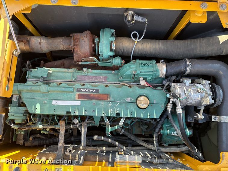 image for item DX8039 2014 Volvo ECR305CL excavator