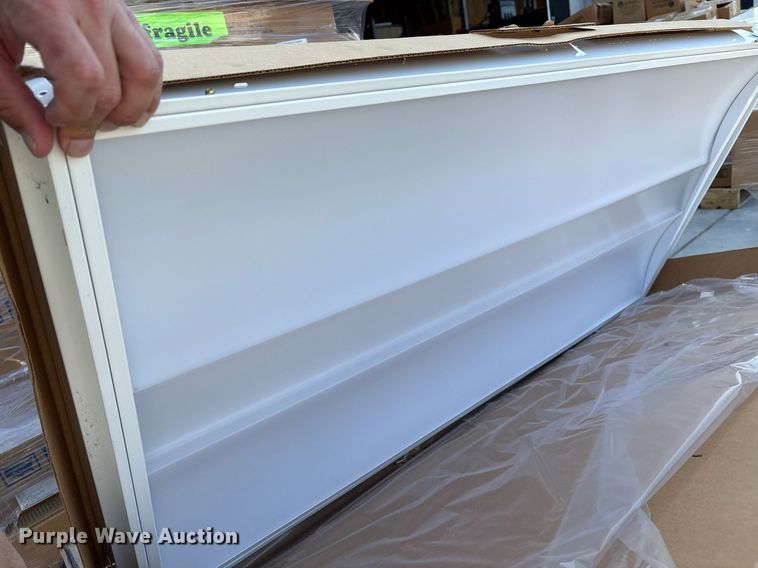 image for item DX8040 (7)  light fixtures 