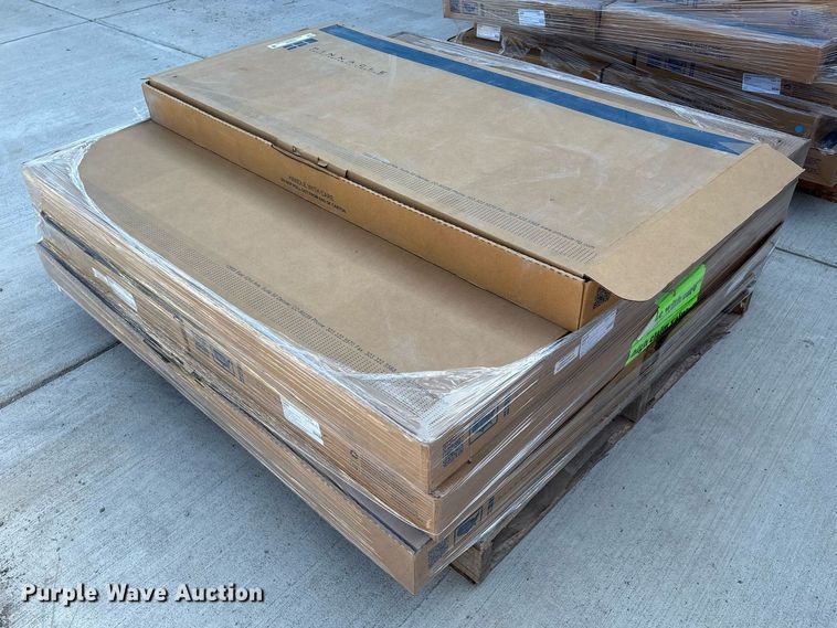 image for item DX8040 (7)  light fixtures 