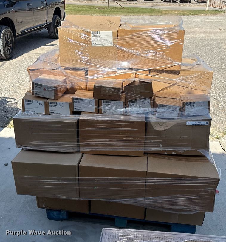 image for item DX8043 Light fixture