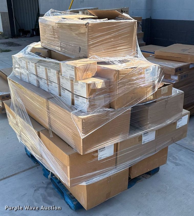 image for item DX8043 Light fixture