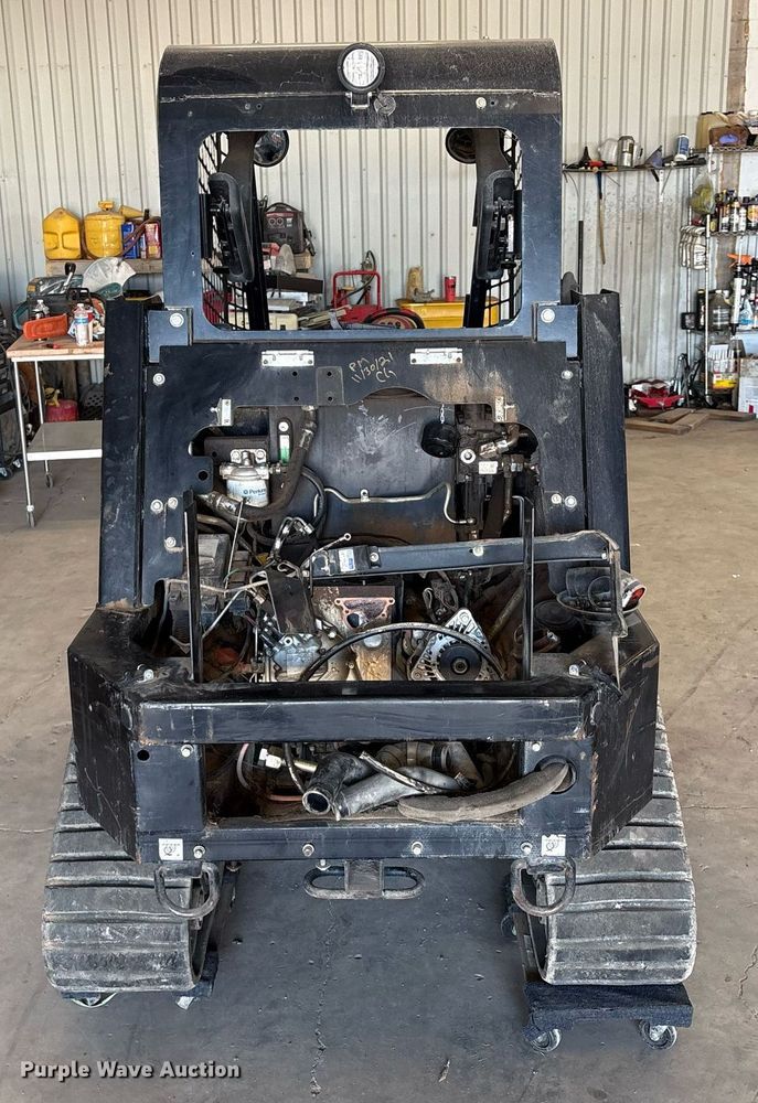 image for item DX8044 2019 ASV RT-25 tracked skid steer loader