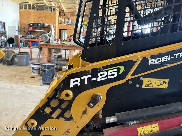 image for item DX8044 2019 ASV RT-25 tracked skid steer loader