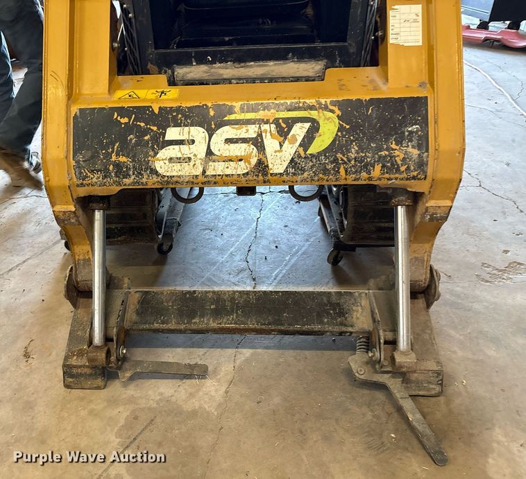image for item DX8044 2019 ASV RT-25 tracked skid steer loader