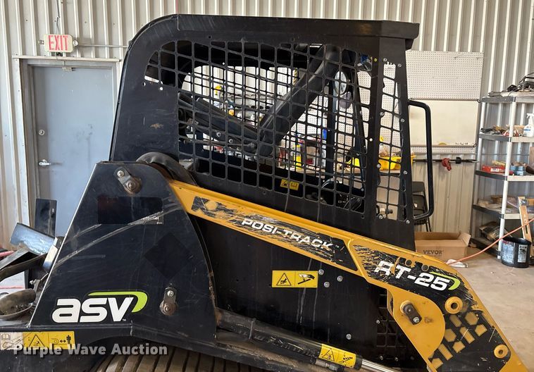 image for item DX8044 2019 ASV RT-25 tracked skid steer loader