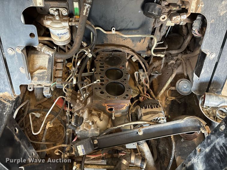 image for item DX8044 2019 ASV RT-25 tracked skid steer loader