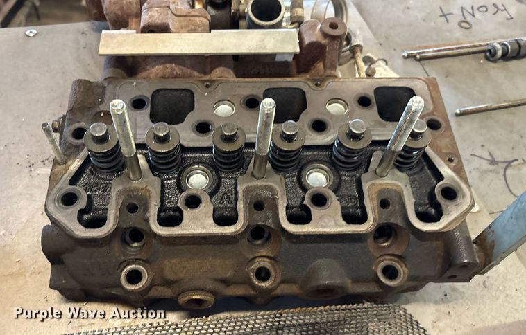 image for item DX8044 2019 ASV RT-25 tracked skid steer loader