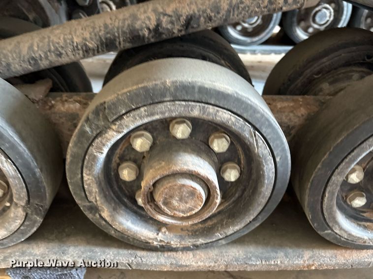 image for item DX8044 2019 ASV RT-25 tracked skid steer loader