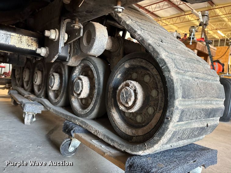 image for item DX8044 2019 ASV RT-25 tracked skid steer loader