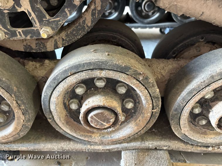 image for item DX8044 2019 ASV RT-25 tracked skid steer loader