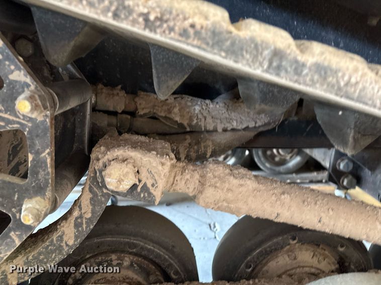 image for item DX8044 2019 ASV RT-25 tracked skid steer loader