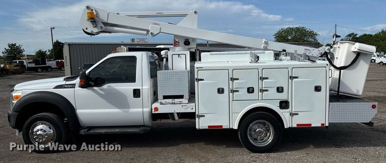 image for item DY0044 2012 Ford F550 Super Duty bucket truck