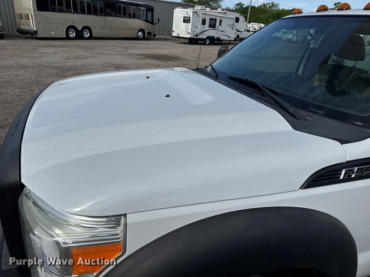 image for item DY0044 2012 Ford F550 Super Duty bucket truck