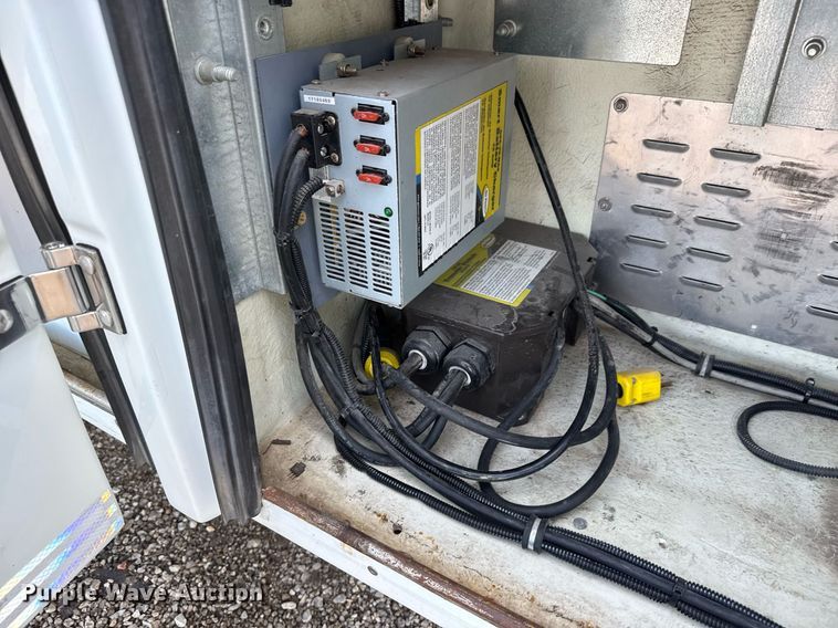 image for item DY0044 2012 Ford F550 Super Duty bucket truck