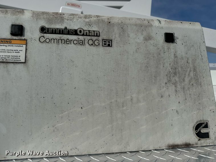 image for item DY0044 2012 Ford F550 Super Duty bucket truck