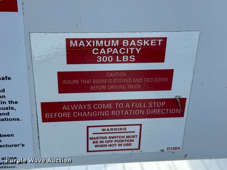 image for item DY0044 2012 Ford F550 Super Duty bucket truck