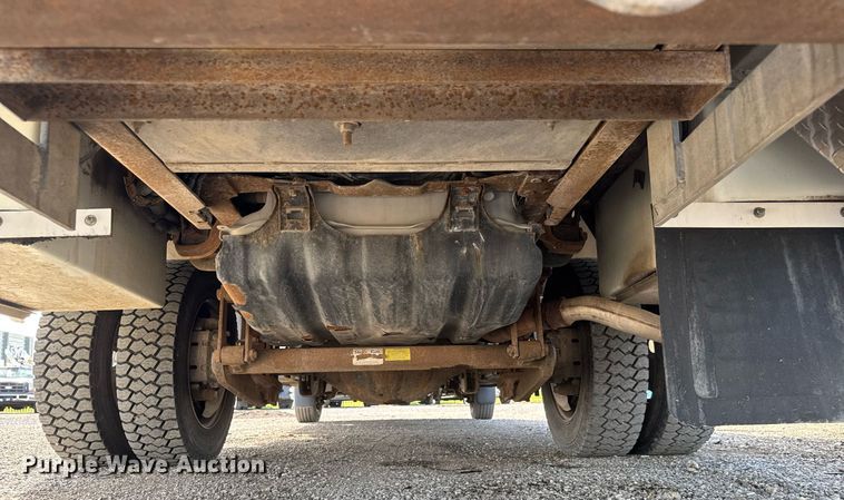 image for item DY0044 2012 Ford F550 Super Duty bucket truck