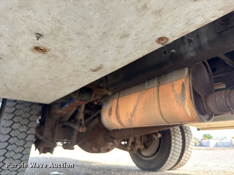 image for item DY0044 2012 Ford F550 Super Duty bucket truck