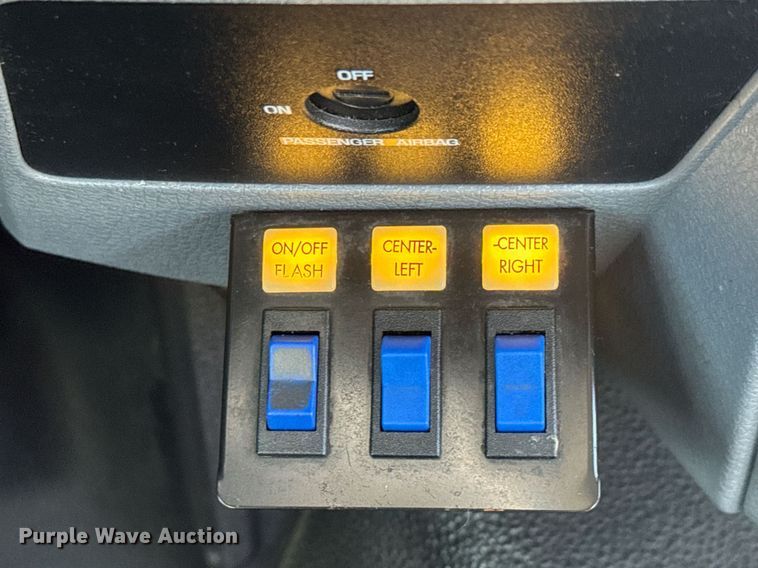 image for item DY0044 2012 Ford F550 Super Duty bucket truck