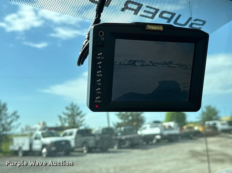 image for item DY0044 2012 Ford F550 Super Duty bucket truck