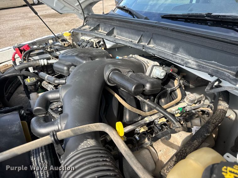 image for item DY0044 2012 Ford F550 Super Duty bucket truck