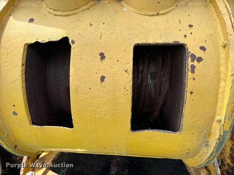 image for item DY0297 Caterpillar D7 dozer