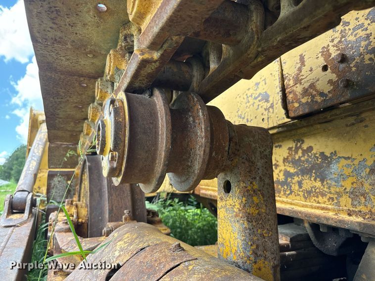 image for item DY0297 Caterpillar D7 dozer