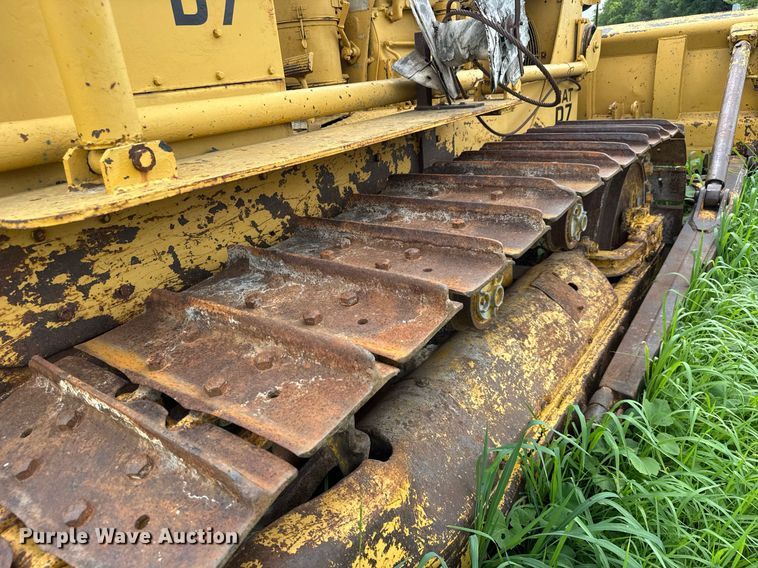 image for item DY0297 Caterpillar D7 dozer