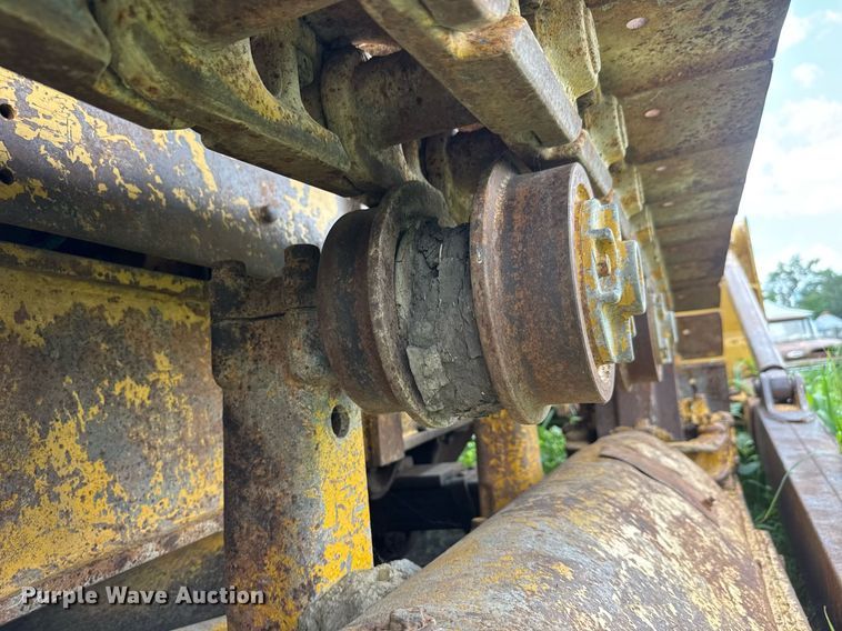 image for item DY0297 Caterpillar D7 dozer