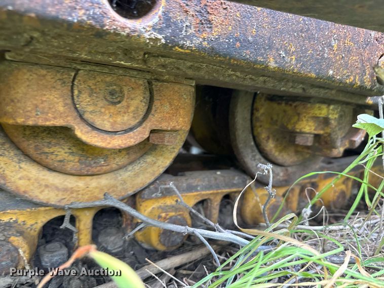 image for item DY0297 Caterpillar D7 dozer