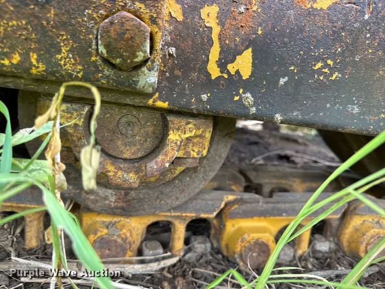 image for item DY0297 Caterpillar D7 dozer