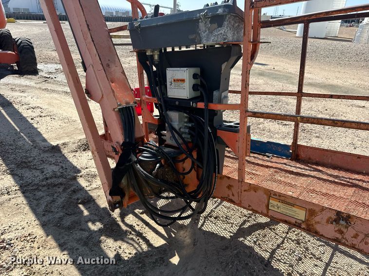 image for item DY0309 JLG 860SJ boom lift