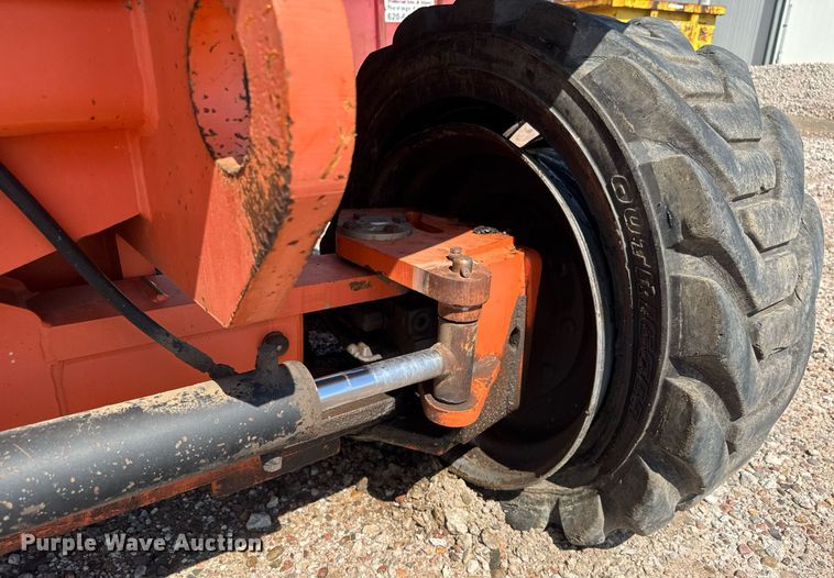 image for item DY0309 JLG 860SJ boom lift