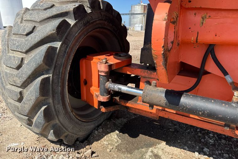 image for item DY0309 JLG 860SJ boom lift