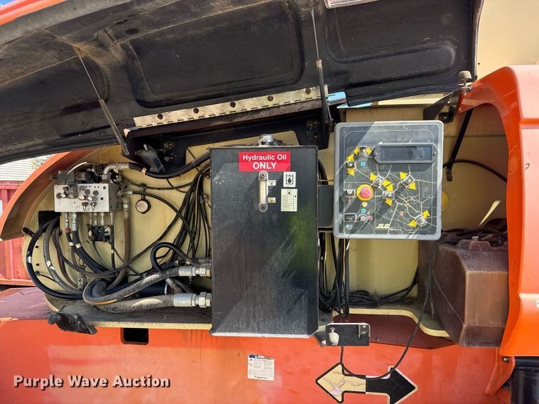 image for item DY0309 JLG 860SJ boom lift