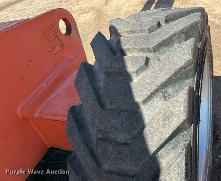 image for item DY0309 JLG 860SJ boom lift