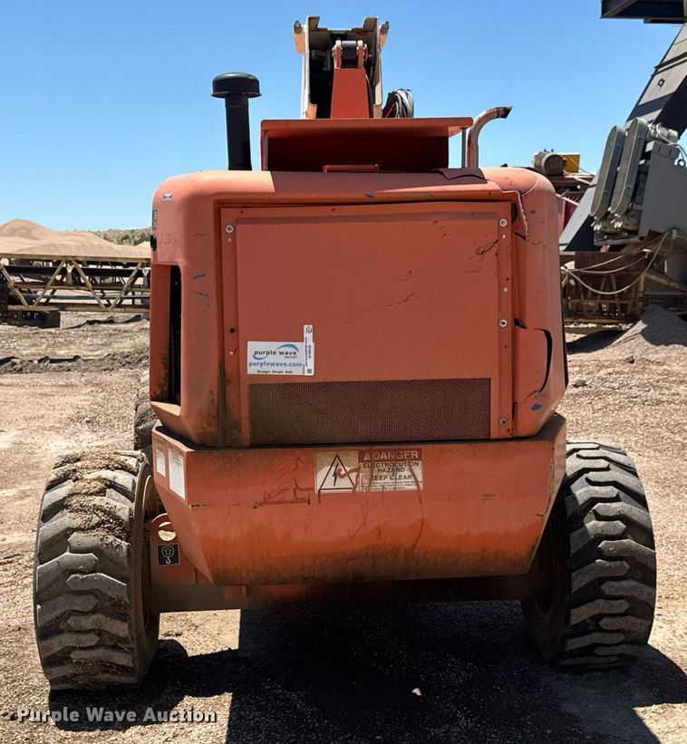 image for item DY0310 2010 Snorkel TB60 boom lift