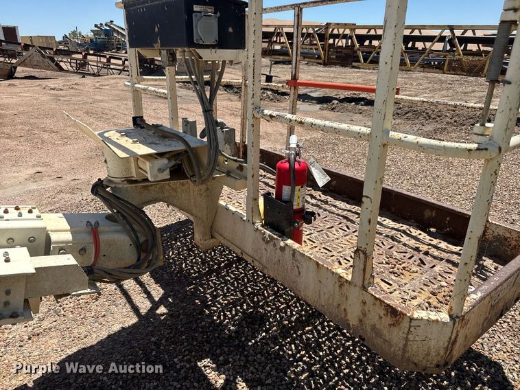 image for item DY0310 2010 Snorkel TB60 boom lift