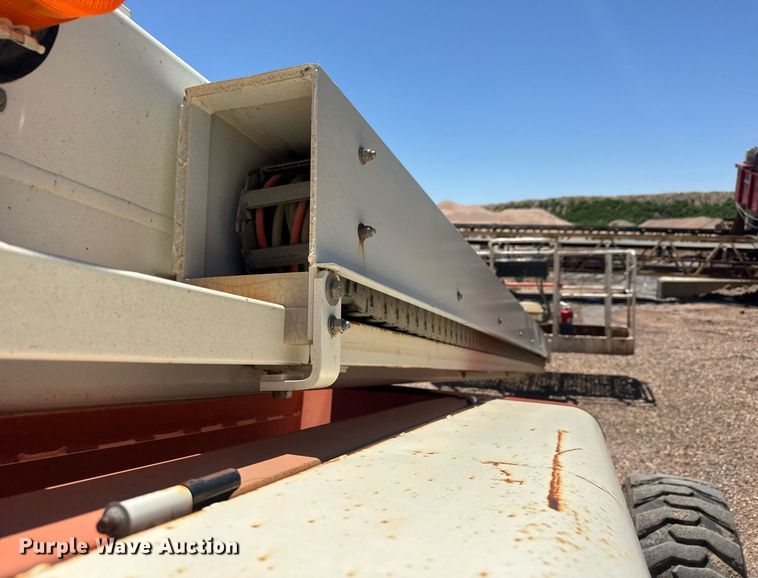 image for item DY0310 2010 Snorkel TB60 boom lift