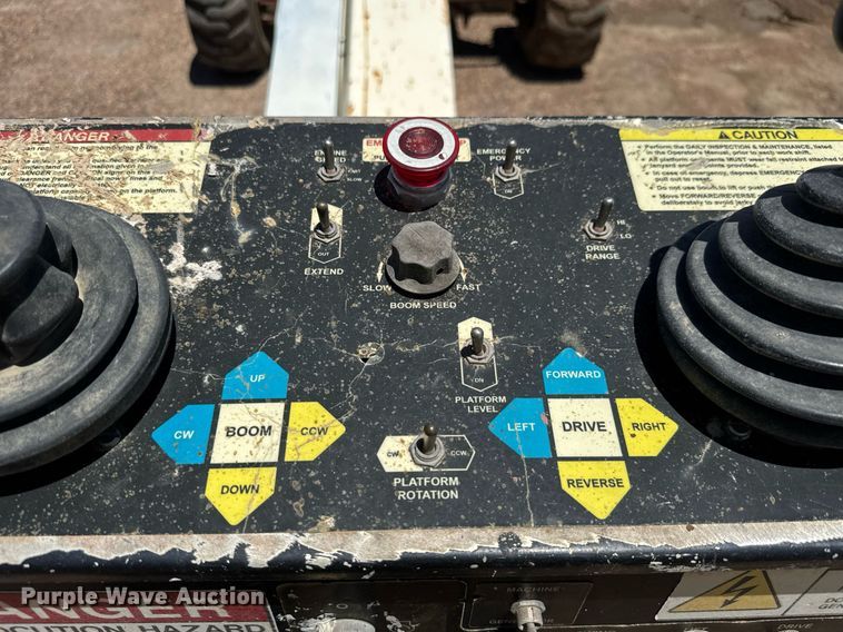 image for item DY0310 2010 Snorkel TB60 boom lift