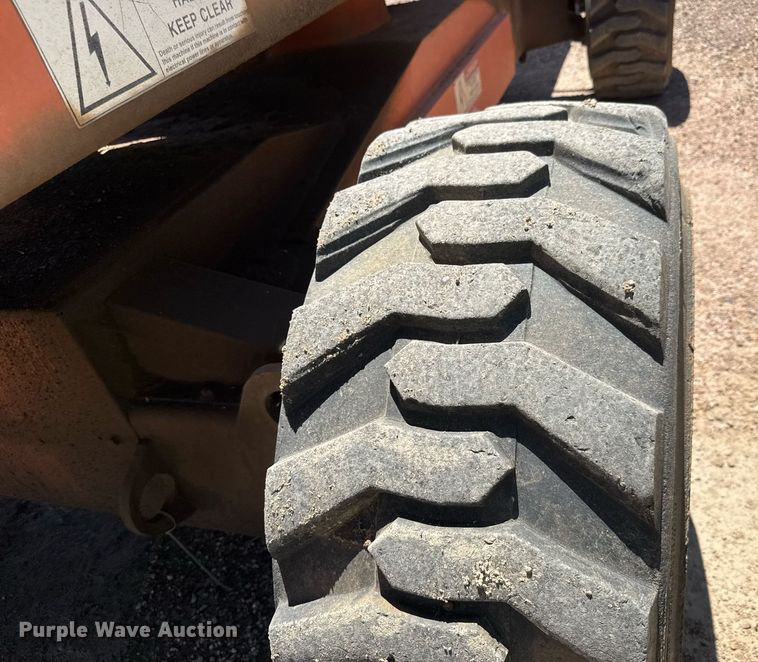 image for item DY0310 2010 Snorkel TB60 boom lift