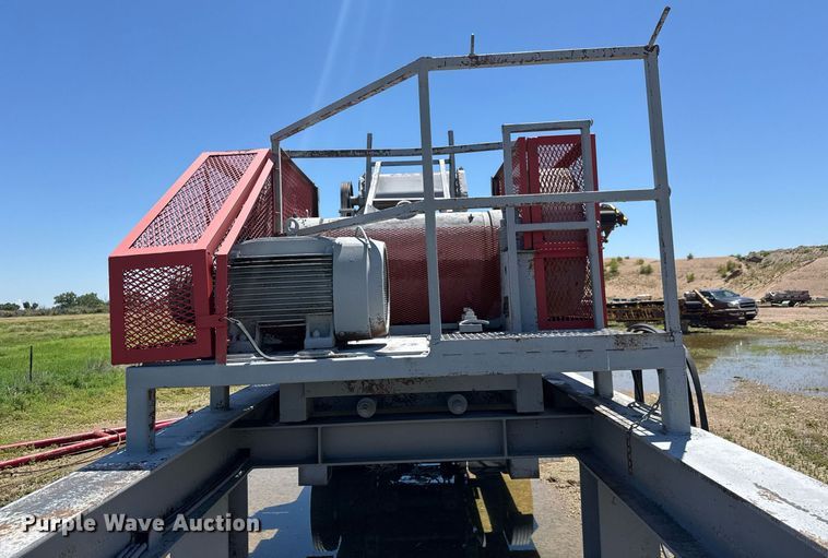 image for item DY0311 2005 Armadillo crusher